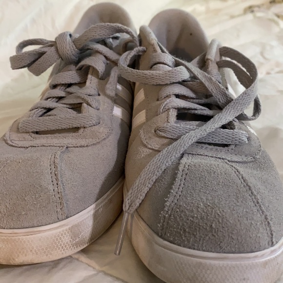 Classic gray adidas - Picture 4 of 5